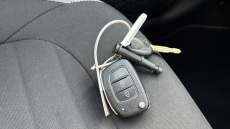 Hyundai i10 1.0 MPi SE Connect 5dr Petrol Hatchback